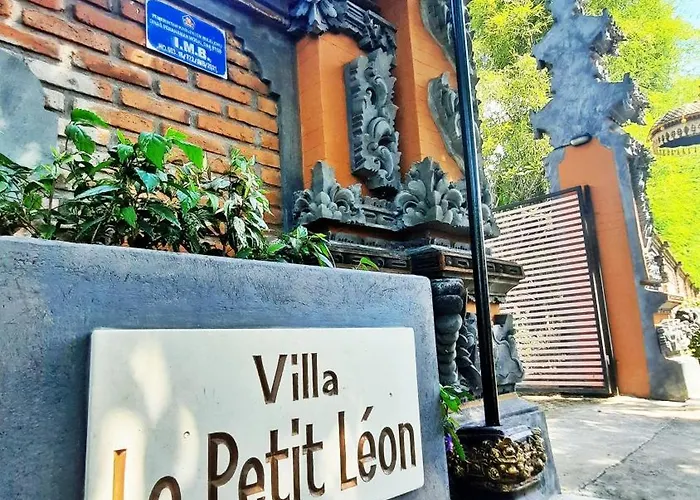 ベッド・アンド・ブレックファスト Le Petit Leon's Traditional Wooden House 3*